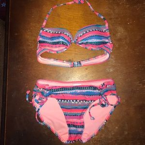 Woman’s “xhilaration” 2 piece swimsuit